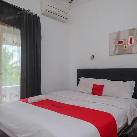 Reddoorz At Paris Ocean Hotell Parangtritis Eksteriør bilde