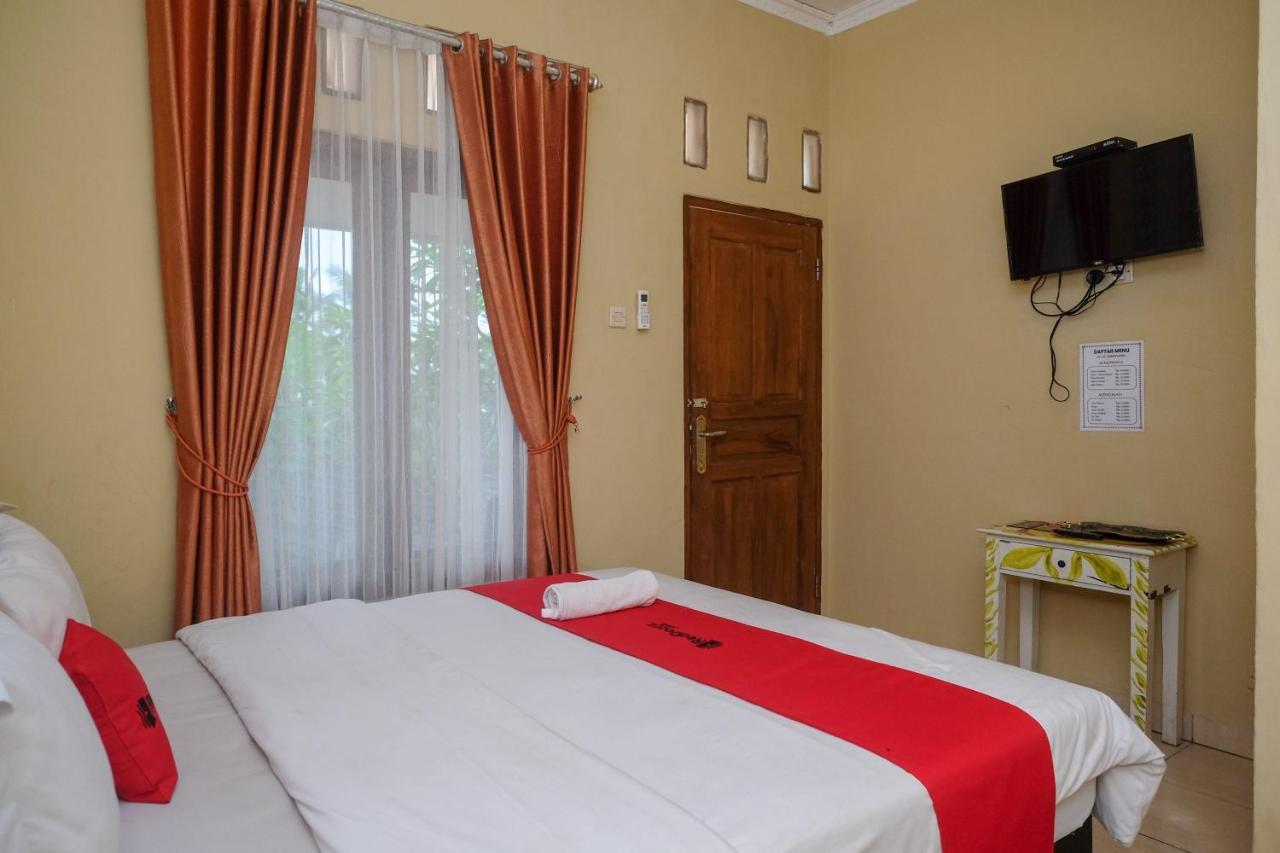Reddoorz At Paris Ocean Hotell Parangtritis Eksteriør bilde